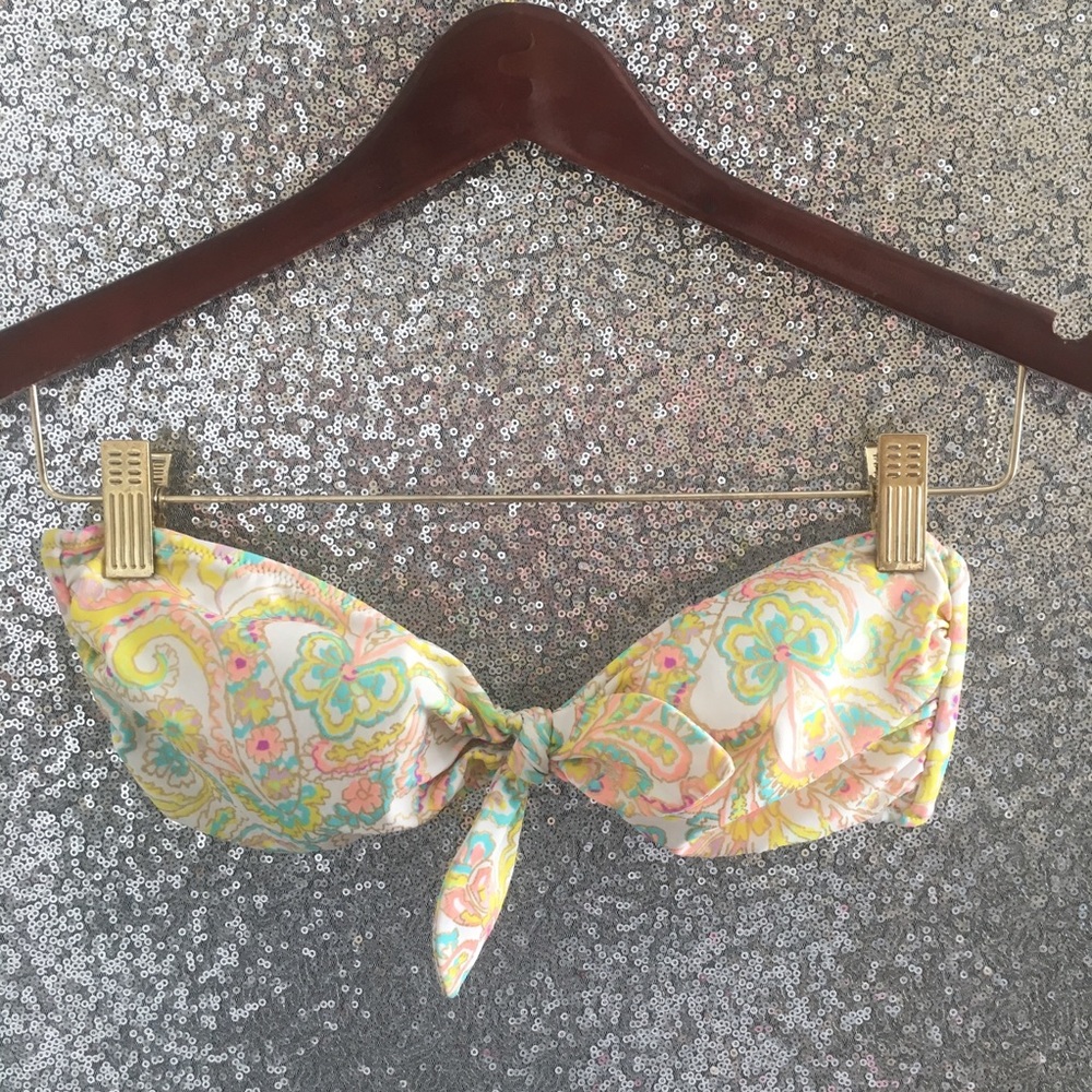 Victoria’s Secret Paisley Swim Top-Size M